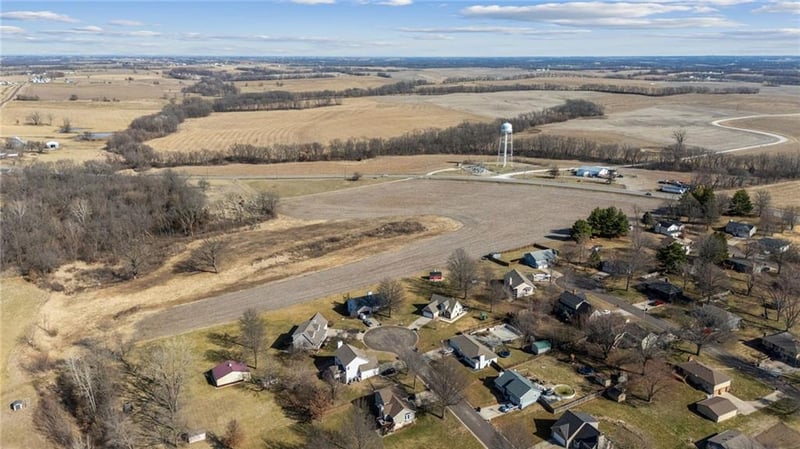 Us 169 Hw, Gower, MO 64454