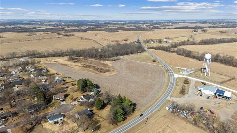 Us 169 Hw, Gower, MO 64454