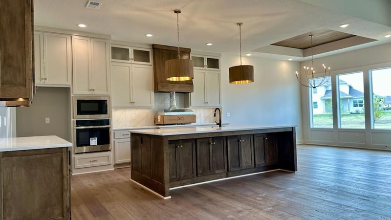 17408 Parkhill St, Overland Park, KS 66221