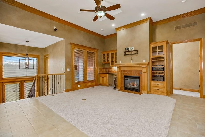 4311 141st Pl, Basehor, KS 66007
