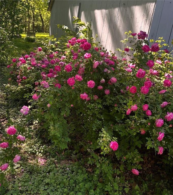 2304 Maple Ave, Leavenworth, KS 66048