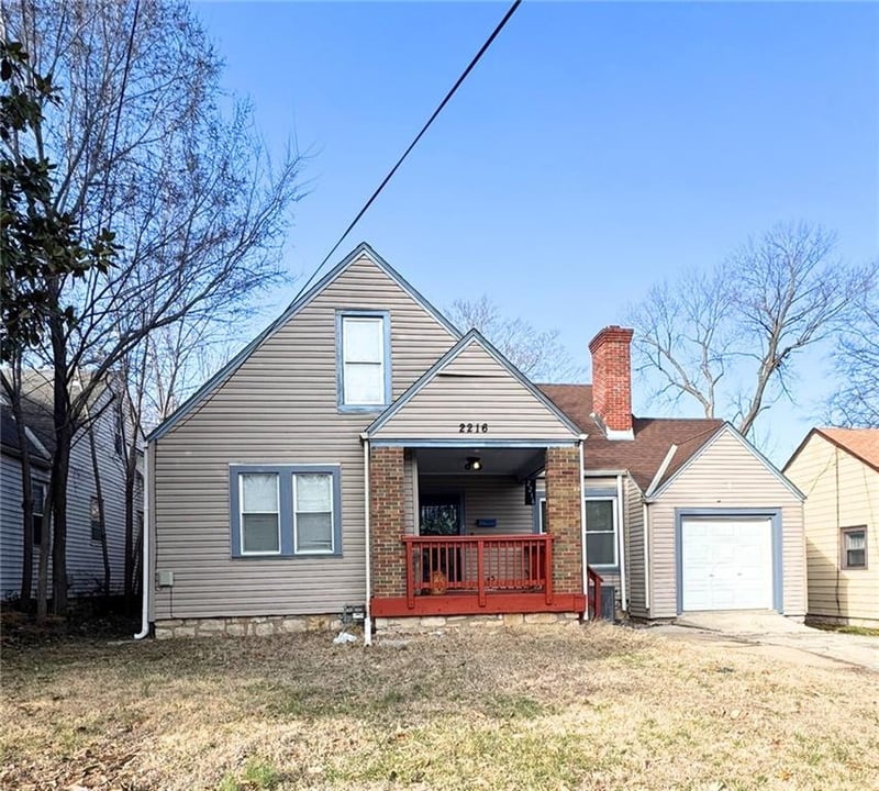 2216 72nd St, Kansas City, MO 64132