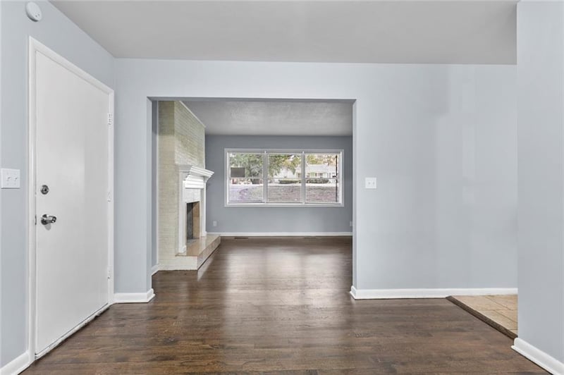 6874 Sni A Bar Rd, Kansas City, MO 64129