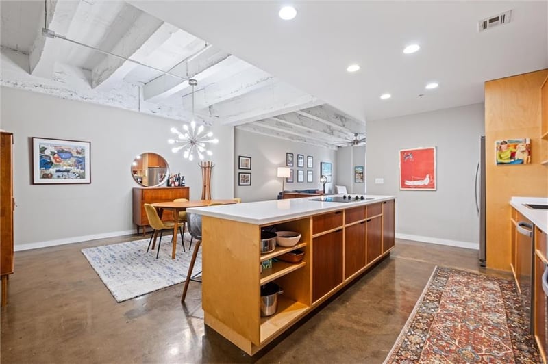 21 10th St #7D, Kansas City, MO 64105