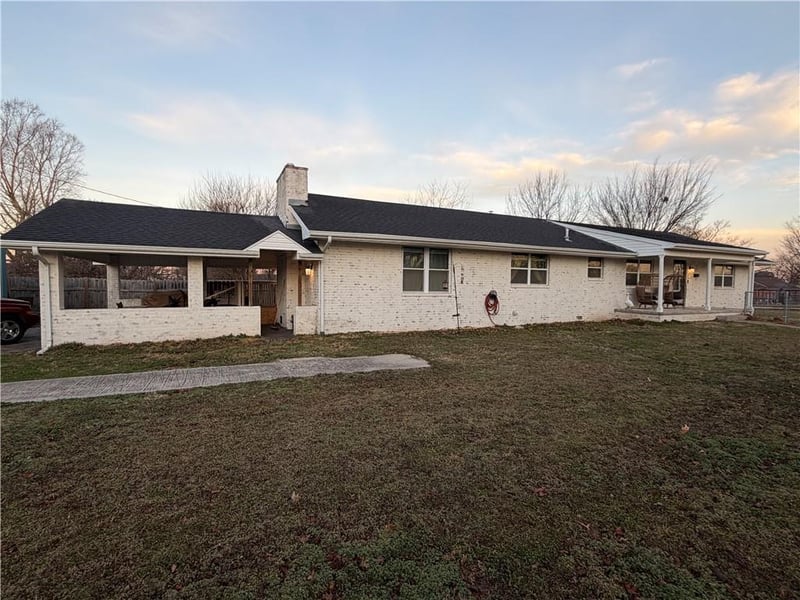 1409 Cleveland Ave, Baxter Springs, KS 66713