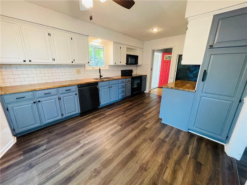 5821 Marion Ave, Kansas City, MO 64133