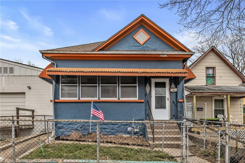 2803 Holly St, Kansas City, MO 64108