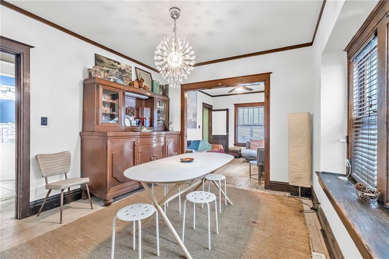 2803 Holly St, Kansas City, MO 64108