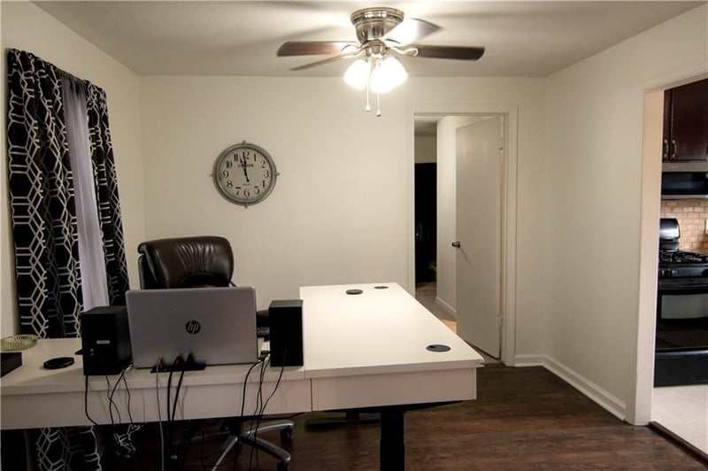 3805 Laurel Ave, Kansas City, MO 64133