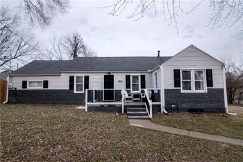 3805 Laurel Ave, Kansas City, MO 64133
