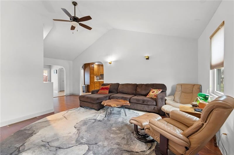 1400 21st Ave, Kansas City, MO 64116