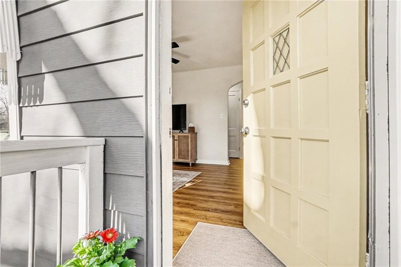 4526 Bellefontaine Ave, Kansas City, MO 64117