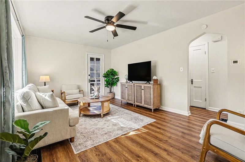 4526 Bellefontaine Ave, Kansas City, MO 64117