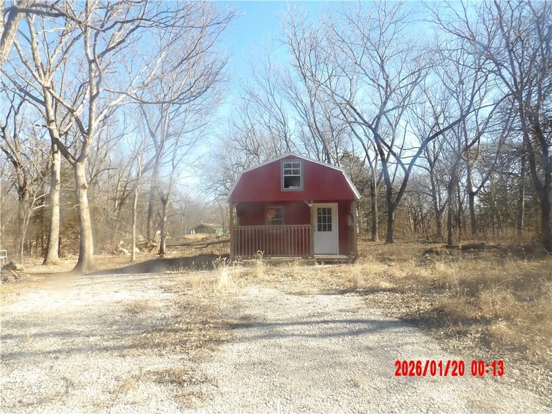 294 Sugar Lake Dr, Mound City, KS 66056