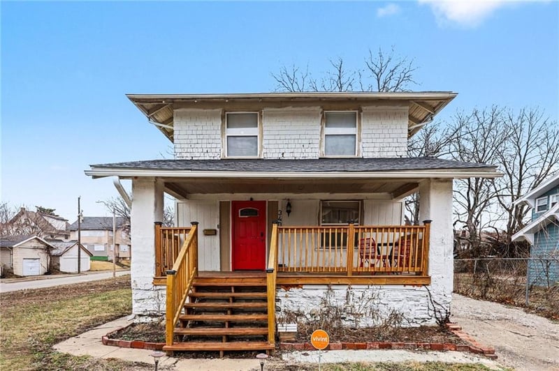 3403 Agnes Ave, Kansas City, MO 64128