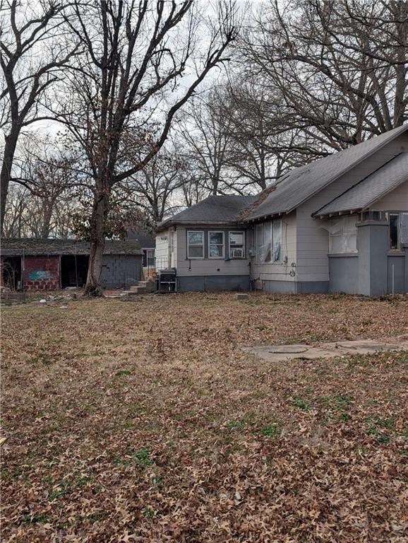 300 First St, Sheldon, MO 64784