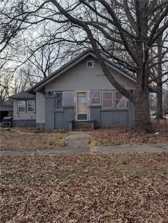300 First St, Sheldon, MO 64784