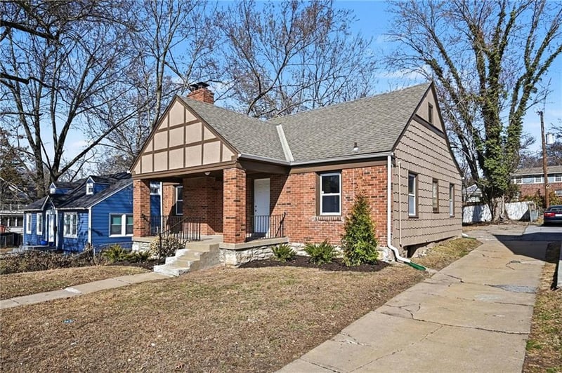 1518 76th St, Kansas City, MO 64131