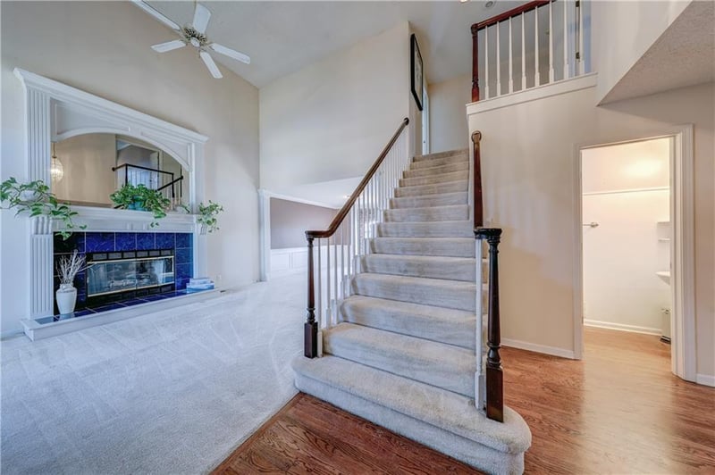 11809 115 St, Overland Park, KS 66210