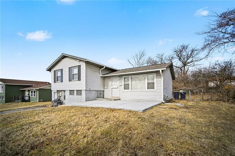 4940 40th Pl, Kansas City, MO 64130