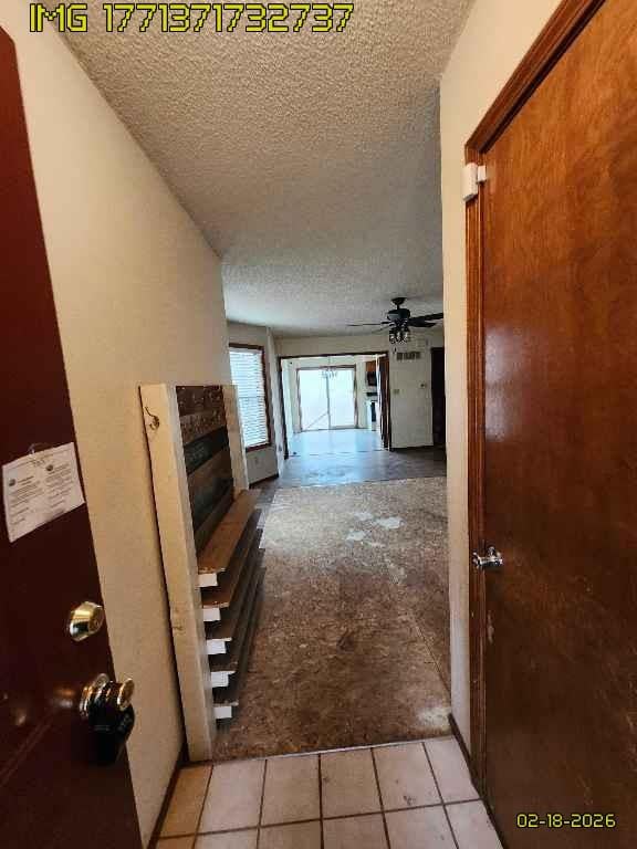 916 Christie Ct, Lawrence, KS 66049