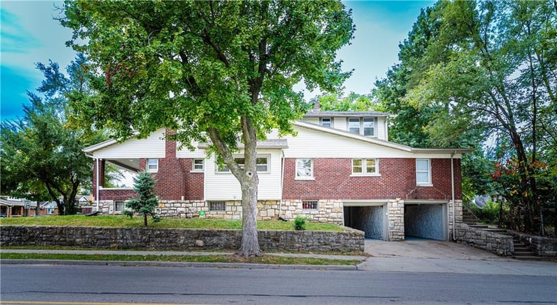 5100 Garfield Ave, Kansas City, MO 64130