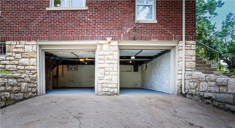 5100 Garfield Ave, Kansas City, MO 64130