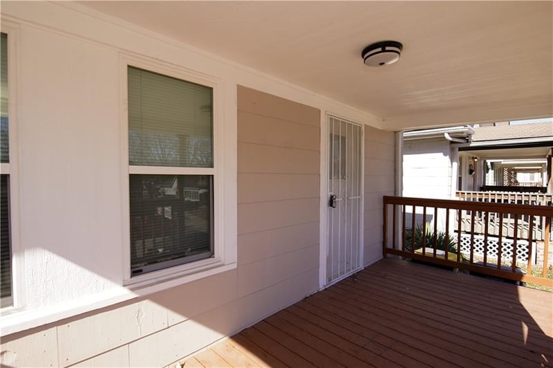 336 Brighton Ave, Kansas City, MO 64123