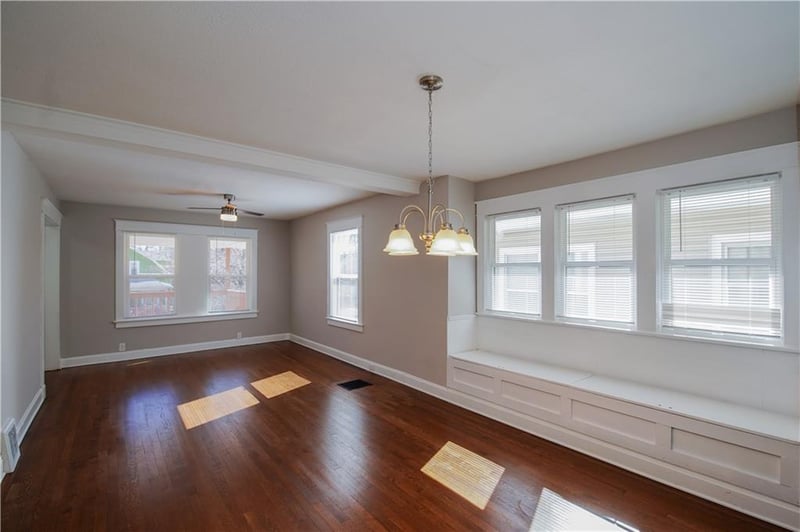 336 N Brighton Ave, Kansas City, MO 64123