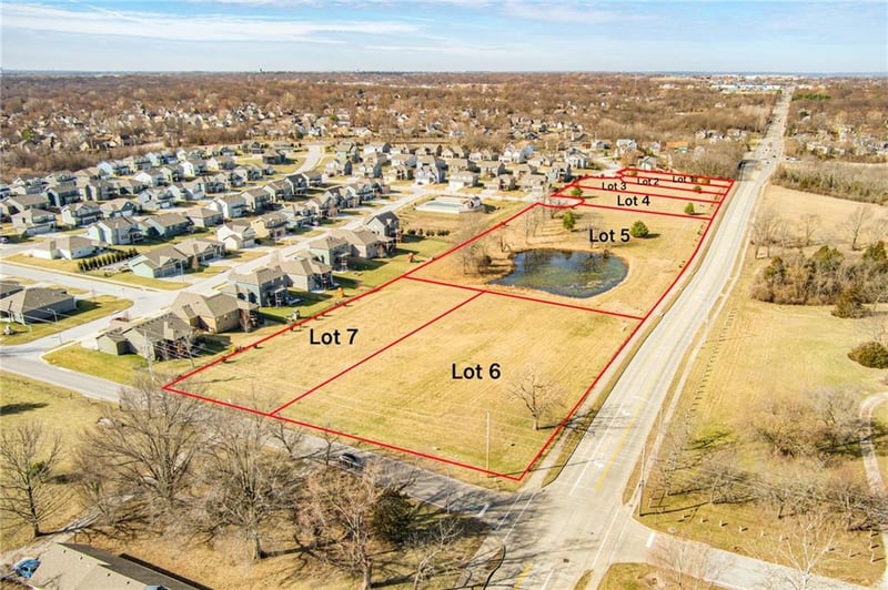 1030 Todd George Rd, Lee's Summit, MO 64086