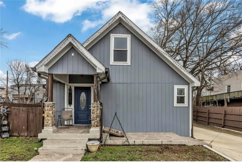 305 32nd St, Kansas City, KS 66102