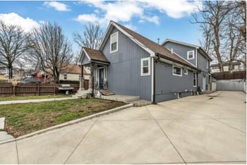 305 32nd St, Kansas City, KS 66102