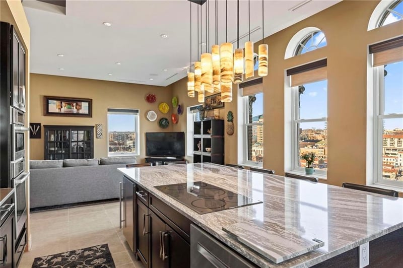 229 Ward Pw #1001B, Kansas City, MO 64112