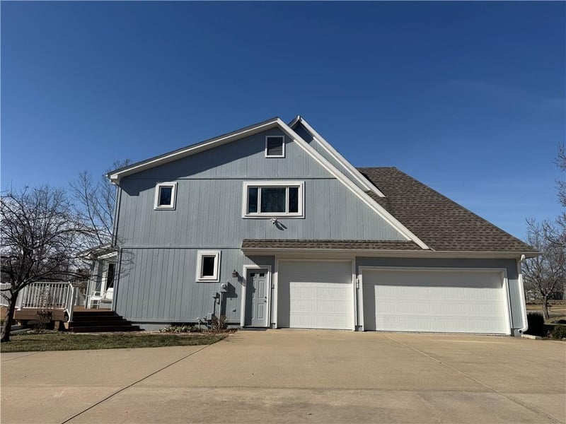 14997 155th Ter, Olathe, KS 66062