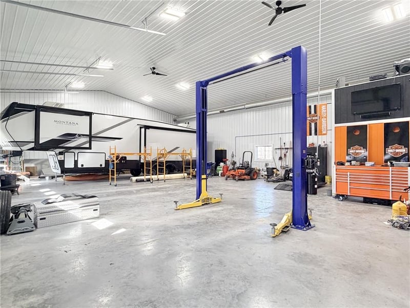 1744 Oklahoma Ave, Trenton, MO 64683