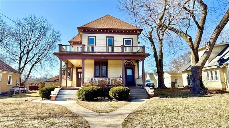 2324 Goff Ave, St Joseph, MO 64506