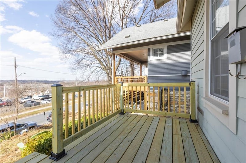 3629 State Line Rd, Kansas City, MO 64111