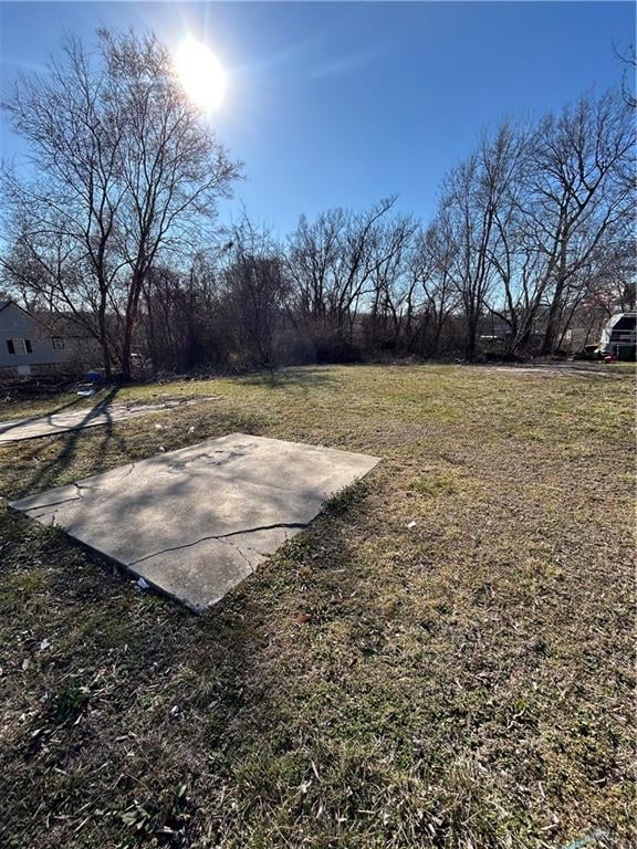 2738 Jackson Ave, Kansas City, MO 64128