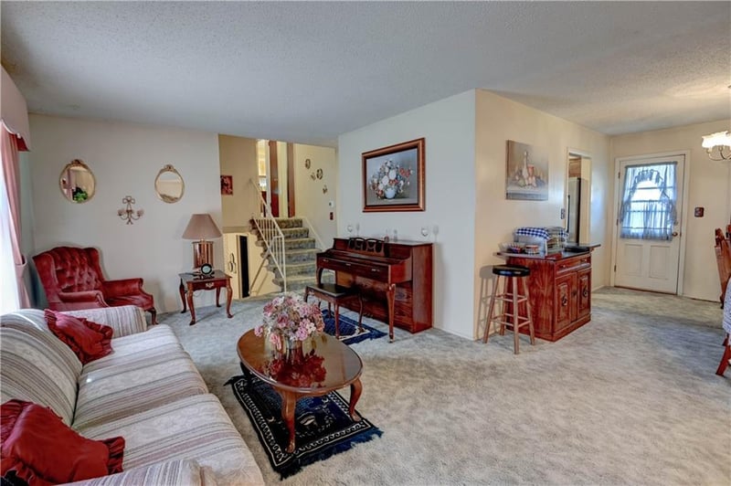 11804 Fuller Ave, Kansas City, MO 64134