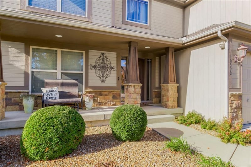 10312 Tullis Dr, Kansas City, MO 64157