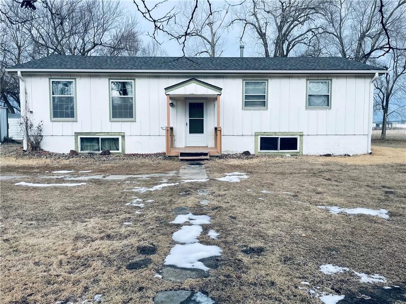 4722 Prairie Ave, Shawnee, KS 66226