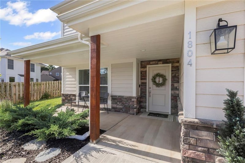 1804 59th St, Kansas City, MO 64118