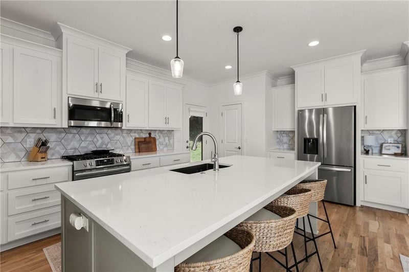 1804 59th St, Kansas City, MO 64118