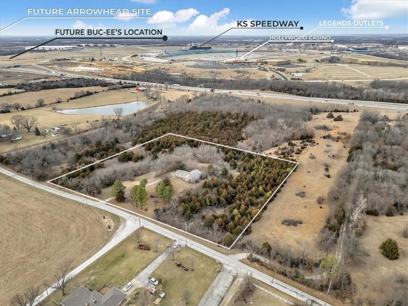 10350 Riverview Ave, Kansas City, KS 66111