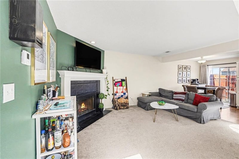 5581 Sunrise Meadow Ln, Lee's Summit, MO 64064