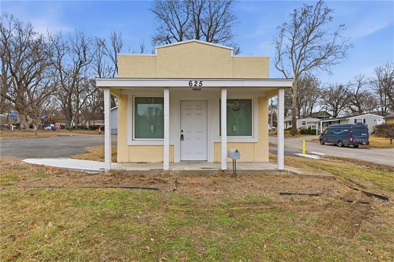 625 23rd St, Independence, MO 64055