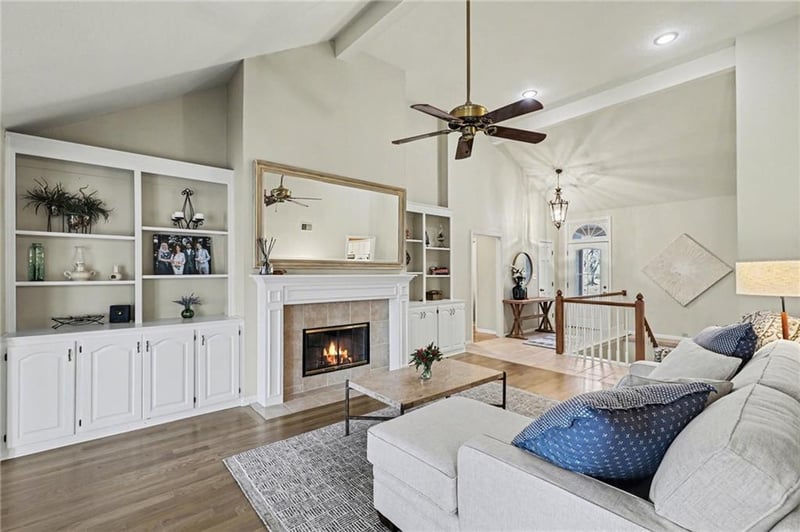 7865 118th Ter, Overland Park, KS 66210