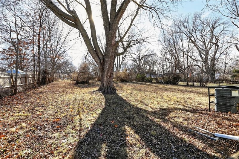 7717 Sni A Bar Ter, Kansas City, MO 64129