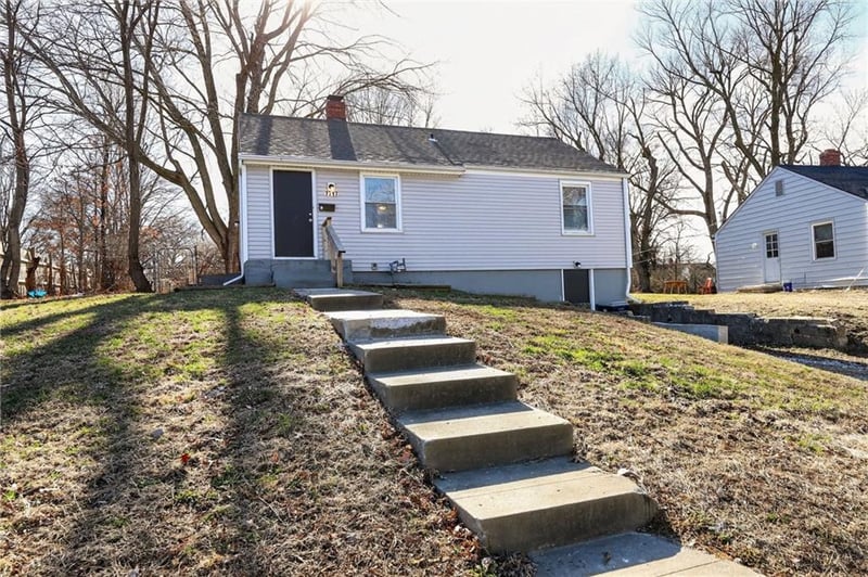 7717 Sni A Bar Ter, Kansas City, MO 64129