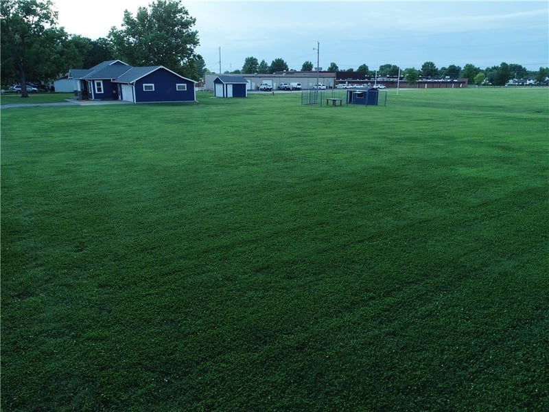 1204 Main St, Paola, KS 66071
